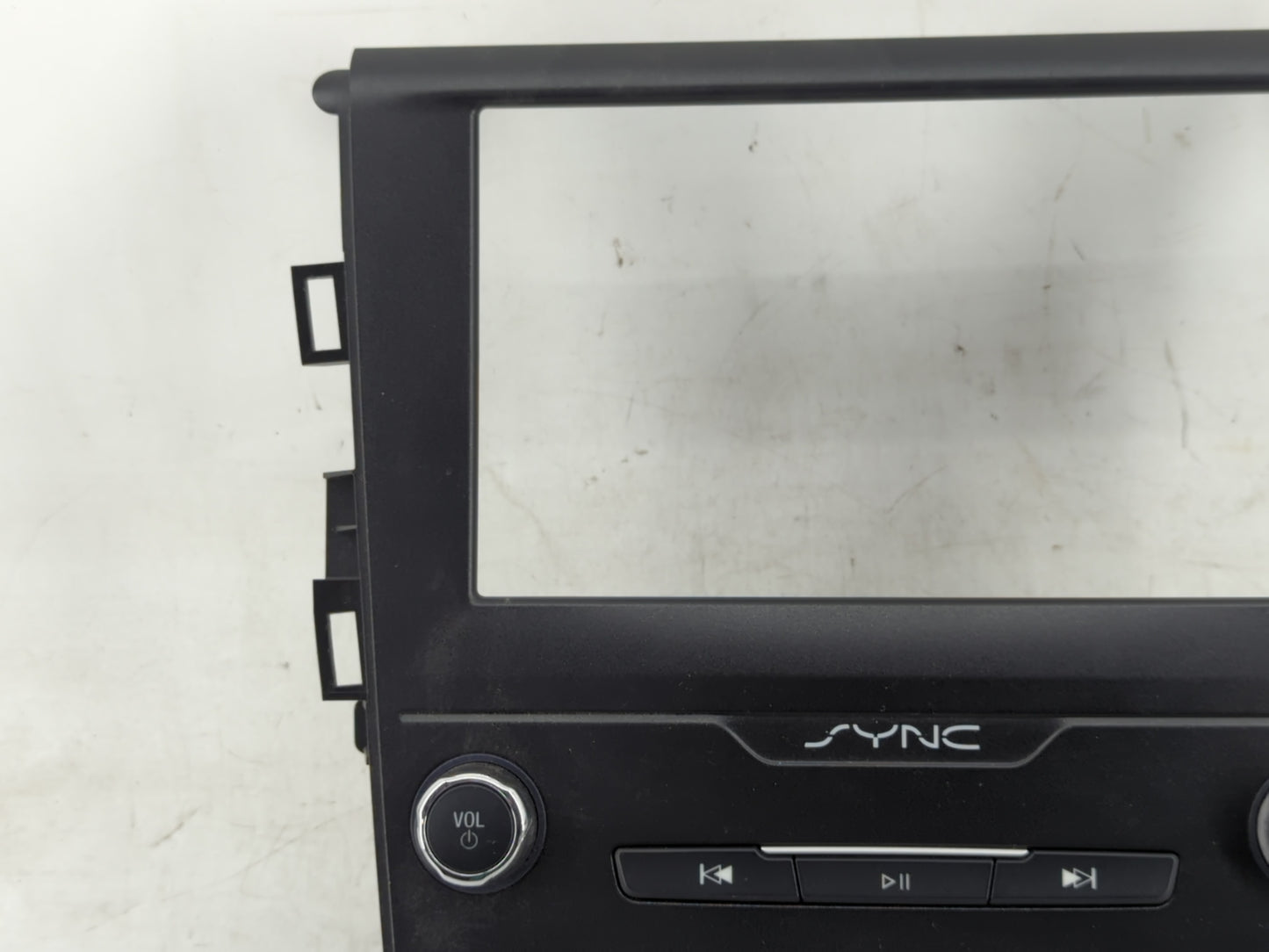 2019-2020 Ford Fusion Radio Control Panel - Oemusedautoparts1.com