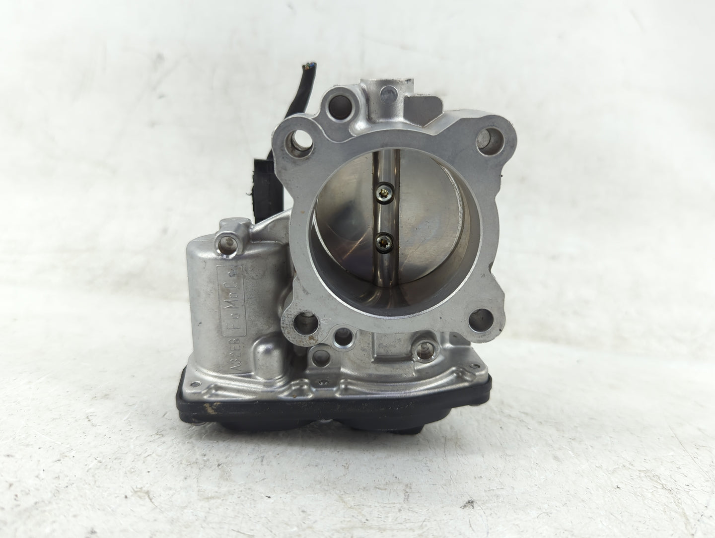 2014-2020 Ford Fusion Throttle Body P/N:DS7G-9F991-CA Fits Fits 2014 2015 2016 2017 2018 2019 2020 OEM Used Auto Parts - Oem