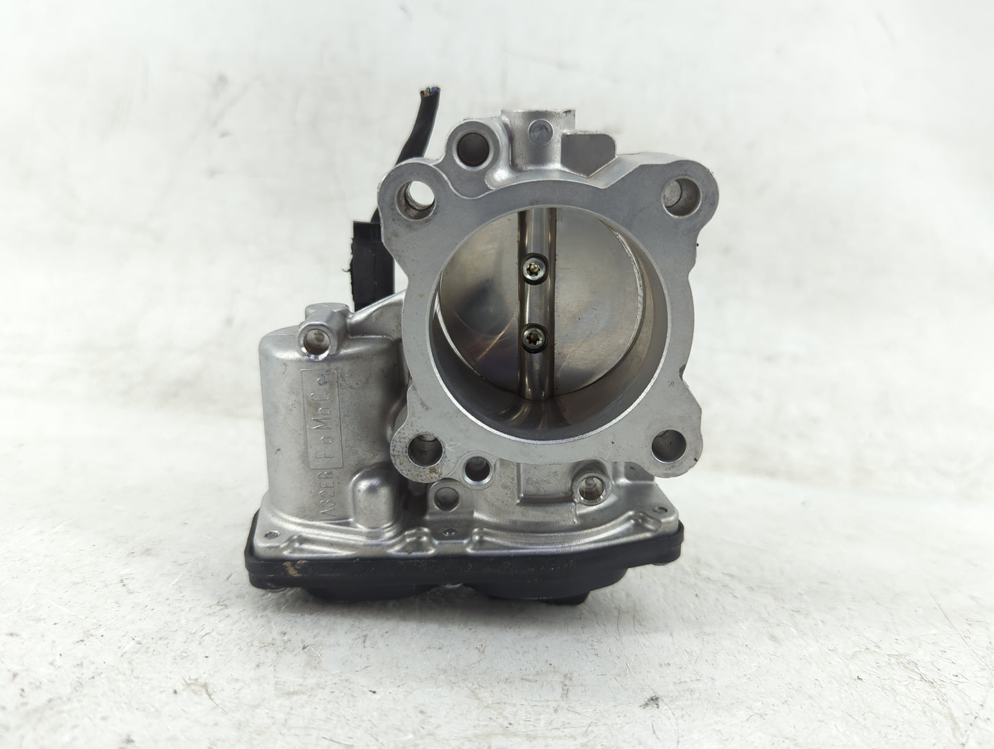 2014-2020 Ford Fusion Throttle Body P/N:DS7G-9F991-CA Fits Fits 2014 2015 2016 2017 2018 2019 2020 OEM Used Auto Parts - Oem
