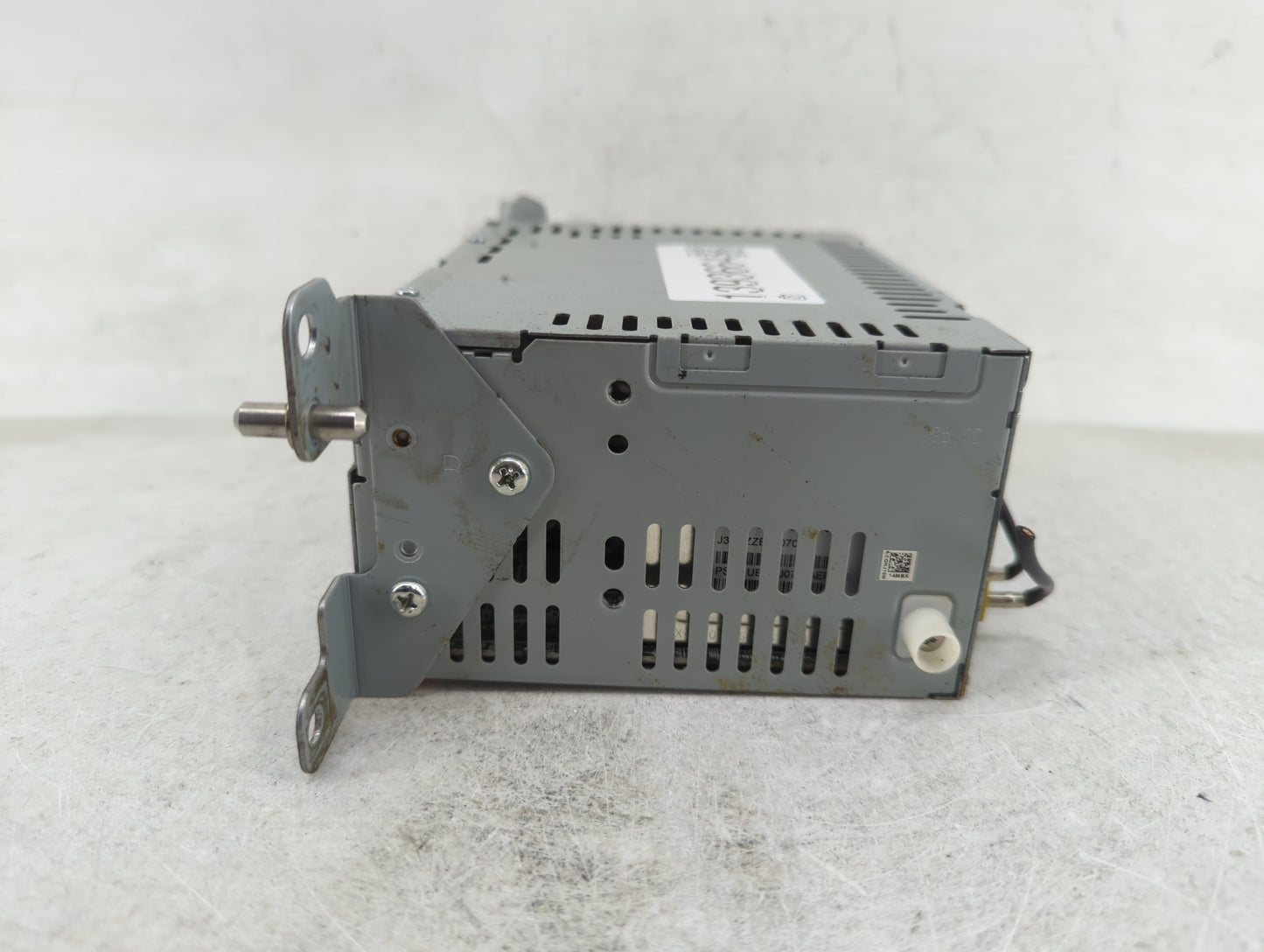 2019-2020 Ford Fusion Radio AM FM Cd Player Receiver Replacement P/N:KS7T-18D818-YC Fits Fits 2019 2020 OEM Used Auto Parts 