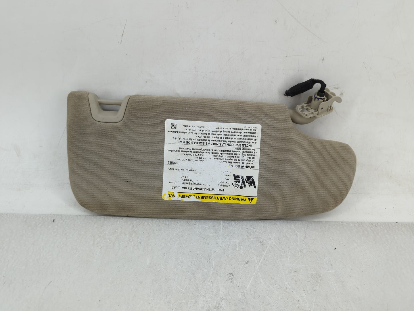 2017-2020 Ford Fusion Sun Visor Shade Replacement Driver Left Mirror Fits Fits 2017 2018 2019 2020 OEM Used Auto Parts - Oem