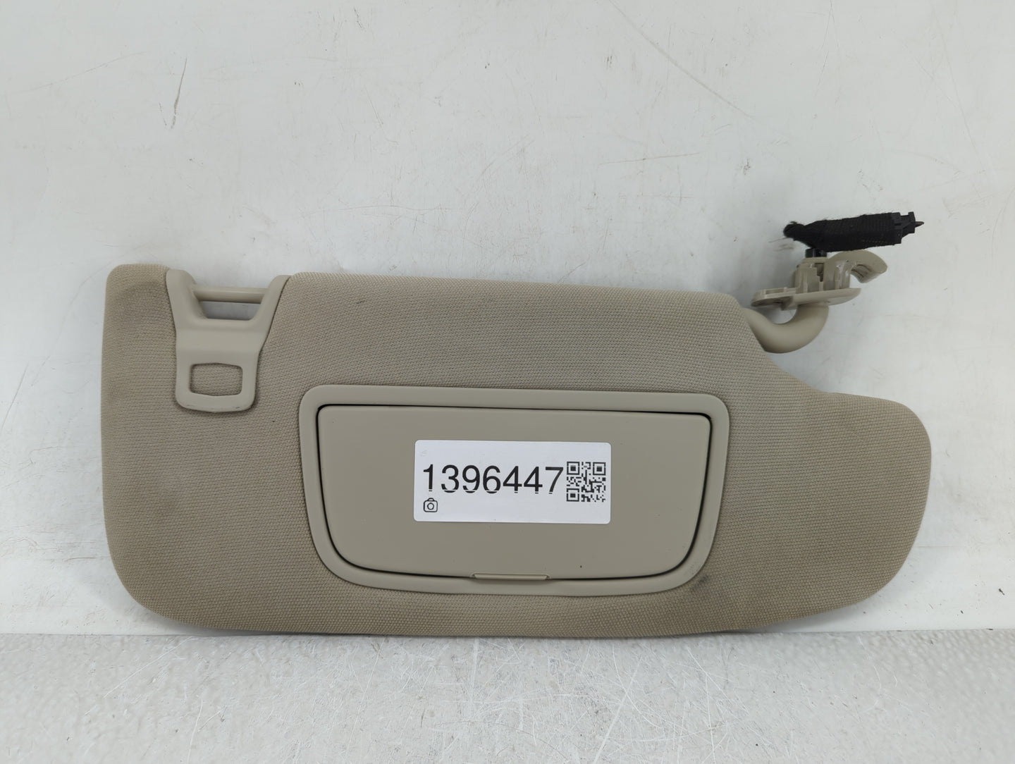 2017-2020 Ford Fusion Sun Visor Shade Replacement Passenger Right Mirror Fits Fits 2017 2018 2019 2020 OEM Used Auto Parts -
