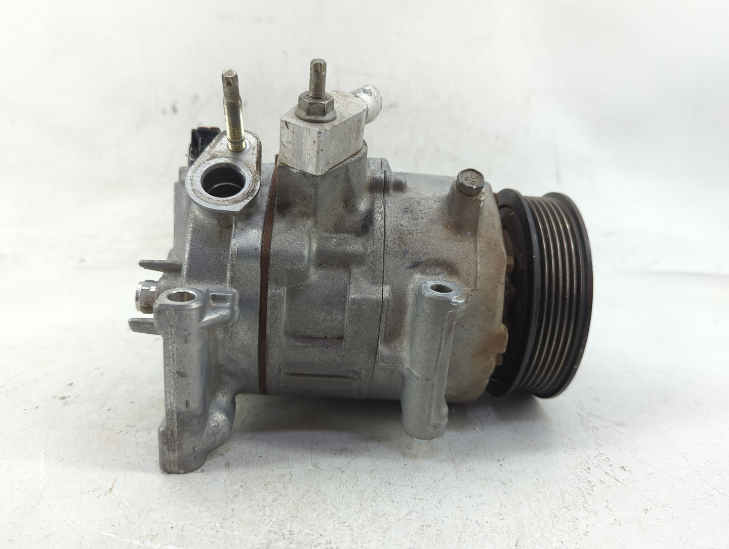 2017-2020 Ford Fusion Air Conditioning A/c Ac Compressor Oem - Oemusedautoparts1.com