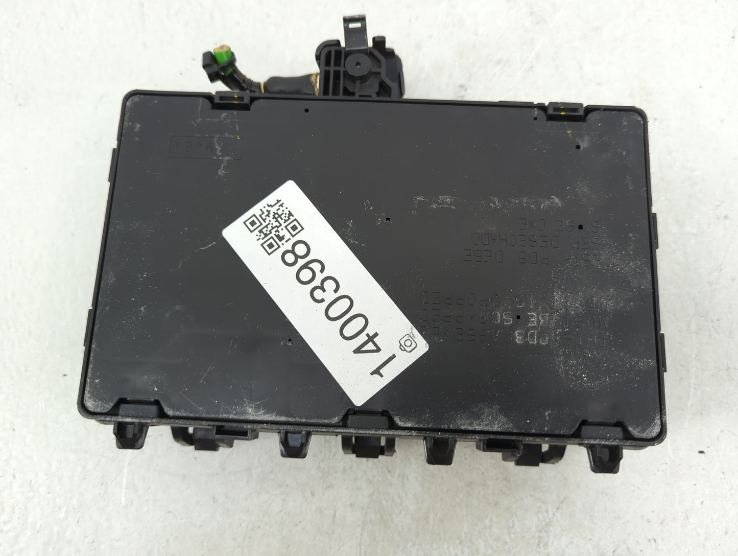 2017-2020 Ford Fusion Fusebox Fuse Box Panel Relay Module Fits Fits 2017 2018 2019 2020 OEM Used Auto Parts - Oemusedautopar