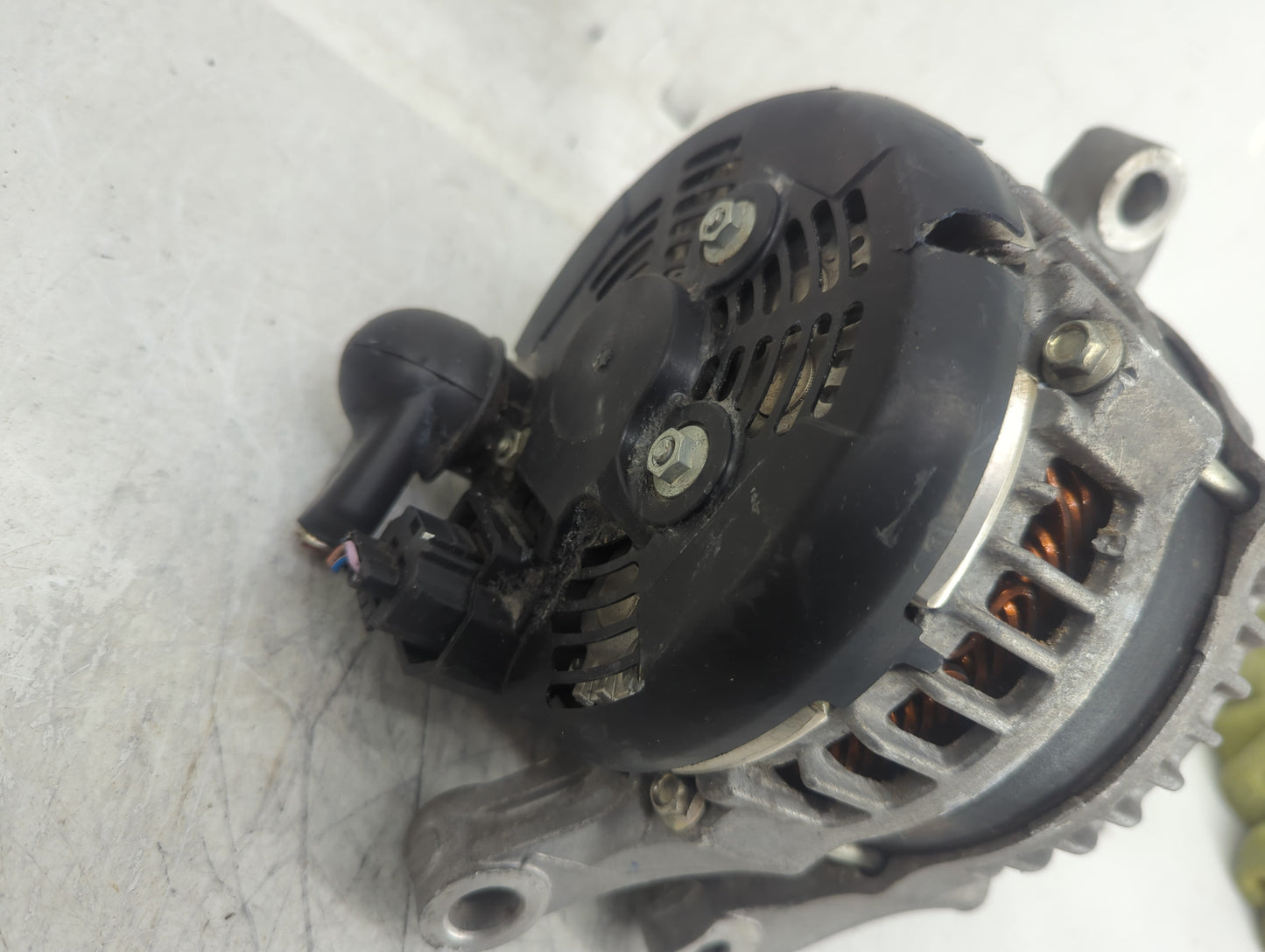 2019 Ford Fusion Alternator Replacement Generator Charging Assembly Engine OEM P/N:G2GT-10300-AA Fits OEM Used Auto Parts - 