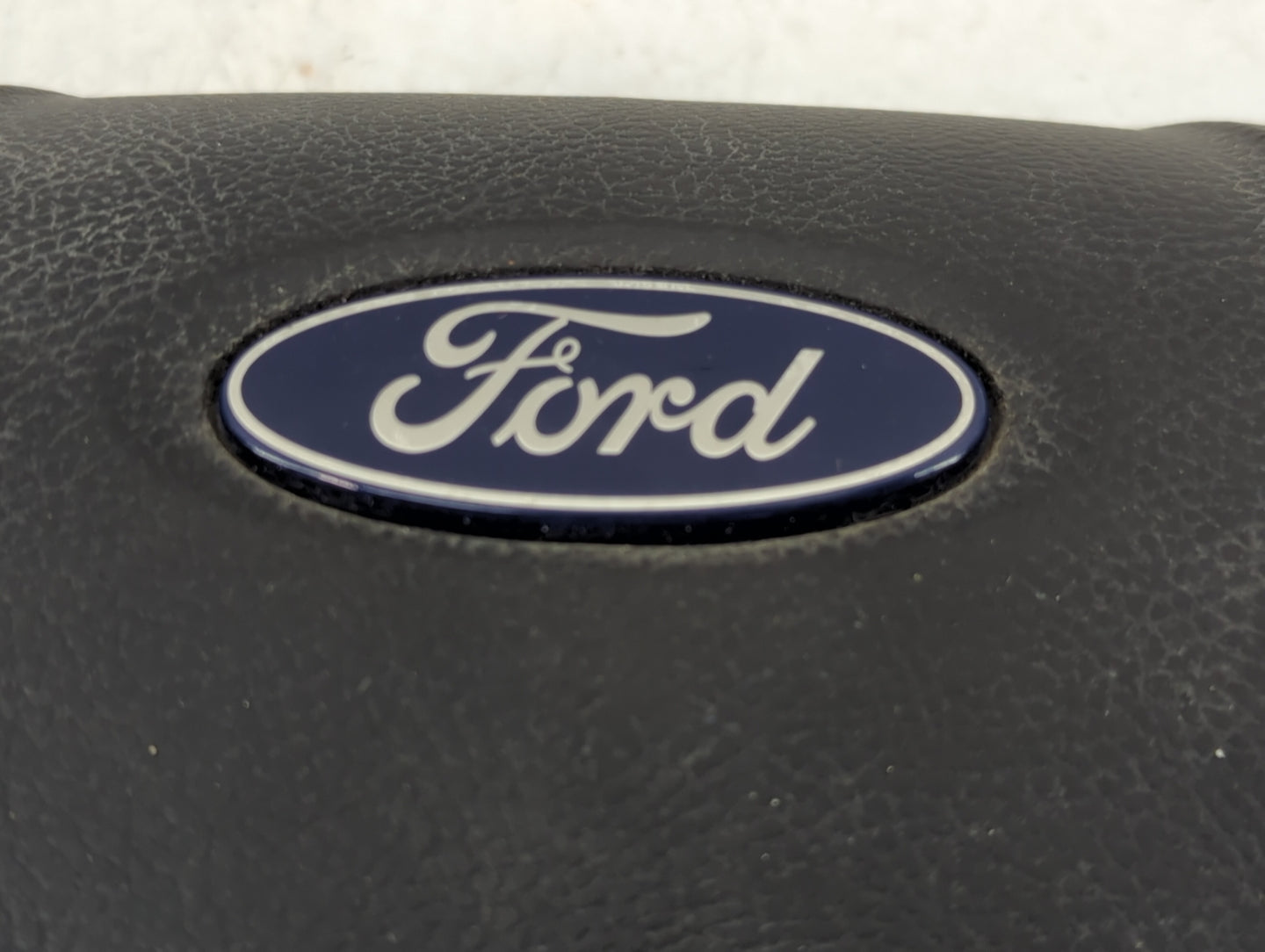 2017-2019 Ford Fusion Air Bag Driver Left Steering Wheel Mounted P/N:HS73-78043B13-AH Fits Fits 2017 2018 2019 OEM Used Auto