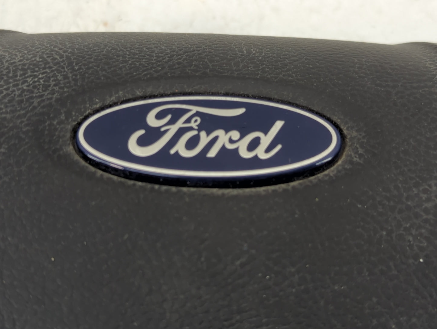 2017-2019 Ford Fusion Air Bag Driver Left Steering Wheel Mounted P/N:HS73-78043B13-AH Fits Fits 2017 2018 2019 OEM Used Auto