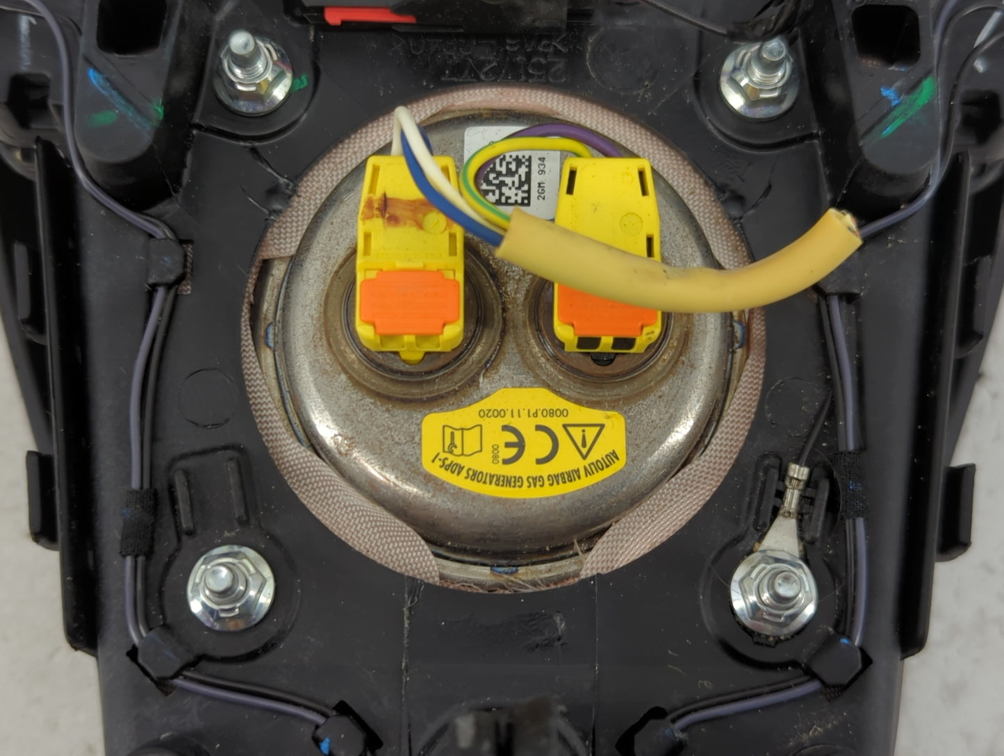 2017-2019 Ford Fusion Air Bag Driver Left Steering Wheel Mounted P/N:HS73-78043B13-AH Fits Fits 2017 2018 2019 OEM Used Auto