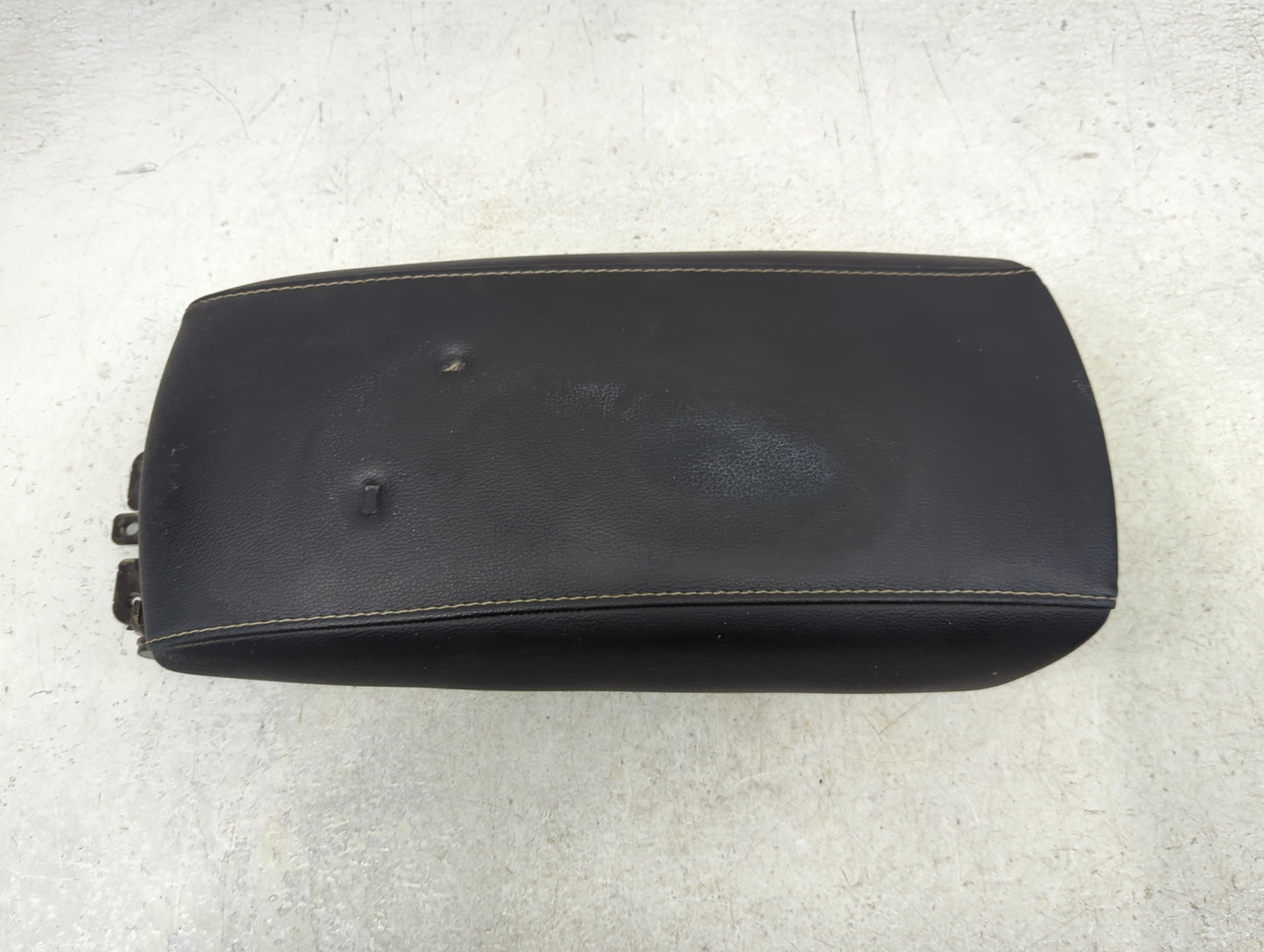 2019 Ford Fusion Center Console Armrest Cover Lid P/N:HS73-F04604 Fits OEM Used Auto Parts - Oemusedautoparts1.com