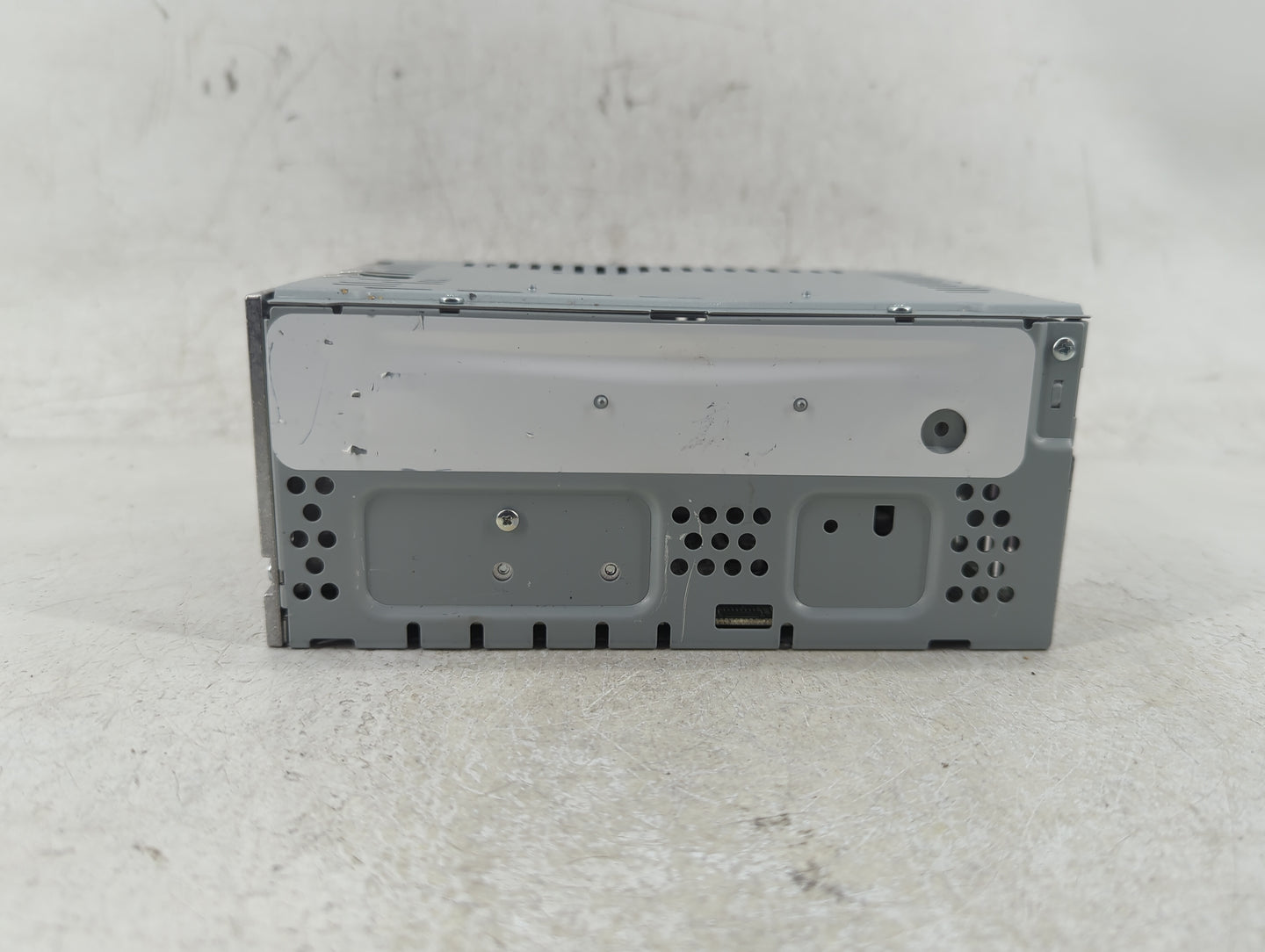 2019-2020 Ford Fusion Radio AM FM Cd Player Receiver Replacement P/N:KS7T-18D818-YB Fits Fits 2019 2020 OEM Used Auto Parts 