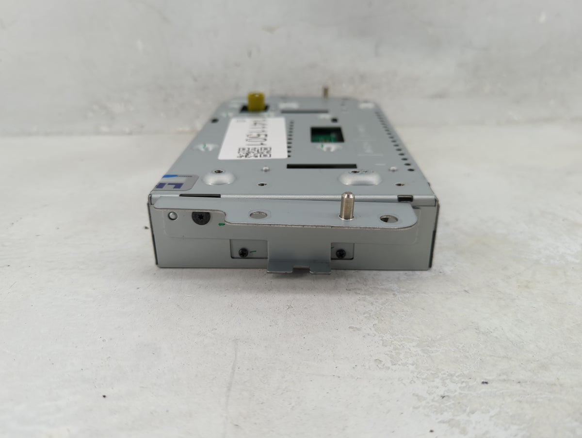 2019-2020 Ford Fusion Information Radio Display Screen 1411501 - Oemusedautoparts1.com