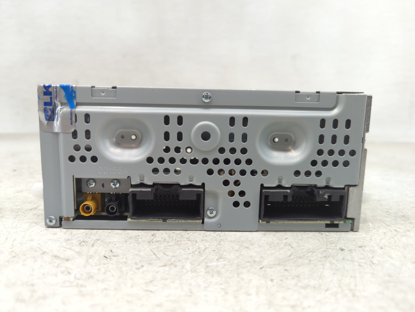 2019-2020 Ford Fusion Radio AM FM Cd Player Receiver Replacement P/N:KS7T-18D818-YB Fits Fits 2019 2020 OEM Used Auto Parts 