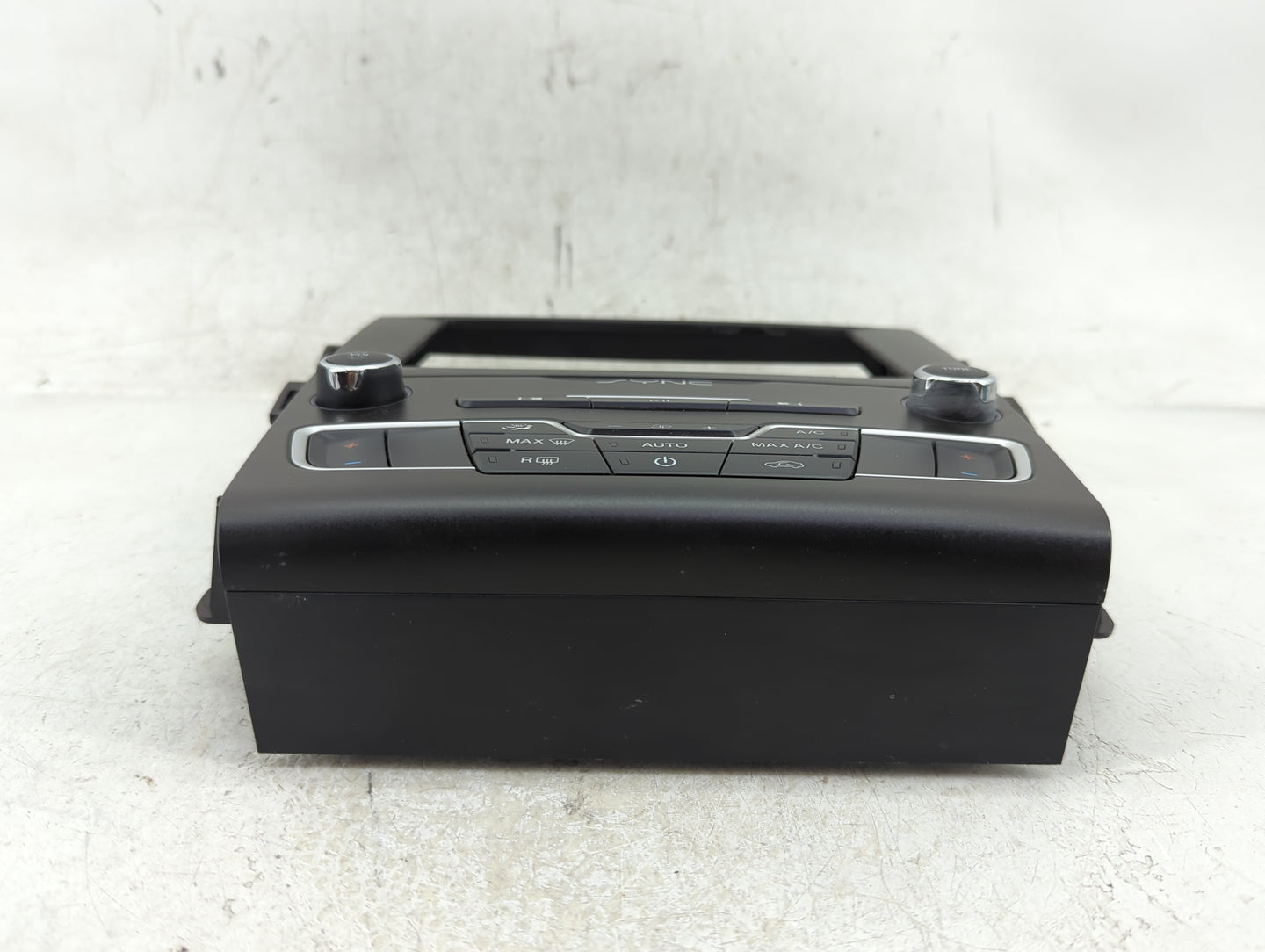 2017-2020 Ford Fusion Radio Control Panel - Oemusedautoparts1.com