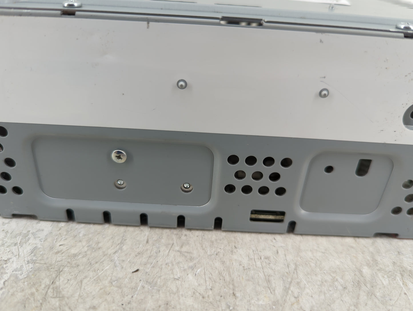 2019-2020 Ford Fusion Radio AM FM Cd Player Receiver Replacement P/N:KS7T-18D818-YB Fits Fits 2019 2020 OEM Used Auto Parts 