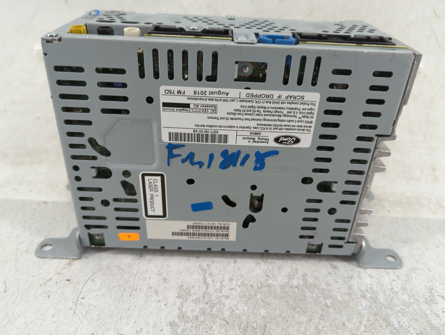 2019-2020 Ford Fusion Radio AM FM Cd Player Receiver Replacement P/N:KS7T-19C107-XB Fits Fits 2019 2020 OEM Used Auto Parts 