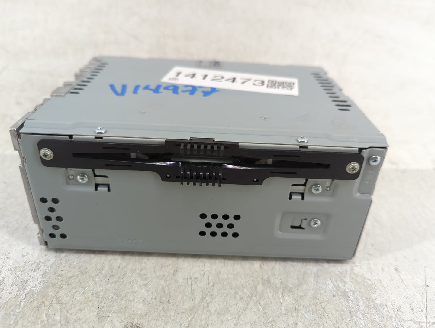 2019-2020 Ford Fusion Radio AM FM Cd Player Receiver Replacement P/N:KS7T-19C107-CB Fits Fits 2019 2020 OEM Used Auto Parts 