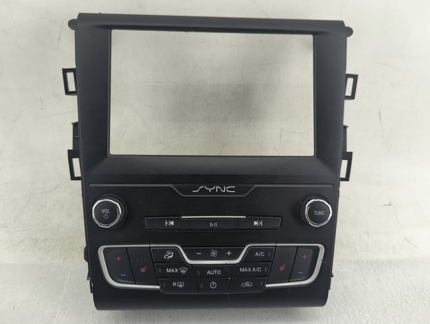 2016-2020 Ford Fusion Radio Control Panel - Oemusedautoparts1.com