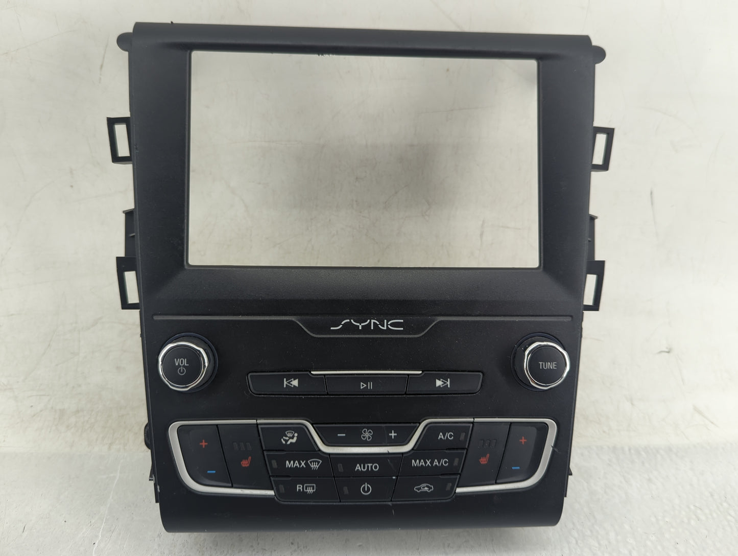 2016-2020 Ford Fusion Radio Control Panel - Oemusedautoparts1.com