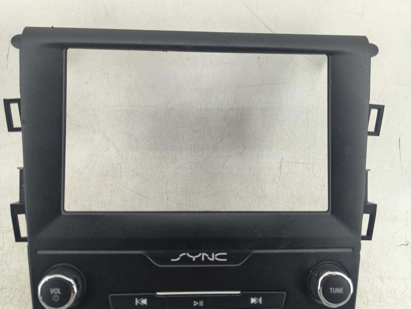2016-2020 Ford Fusion Radio Control Panel - Oemusedautoparts1.com