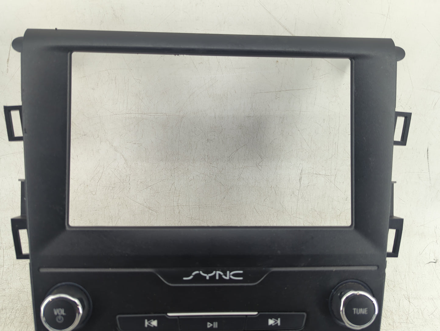 2016-2020 Ford Fusion Radio Control Panel - Oemusedautoparts1.com