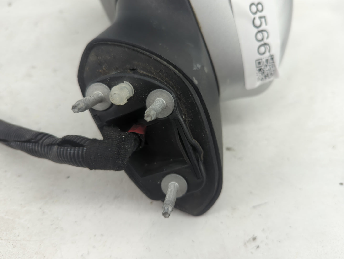 2019-2020 Ford Fusion Driver Side View Mirror - Left Door Mirror OEM Used - Oemusedautoparts1.com