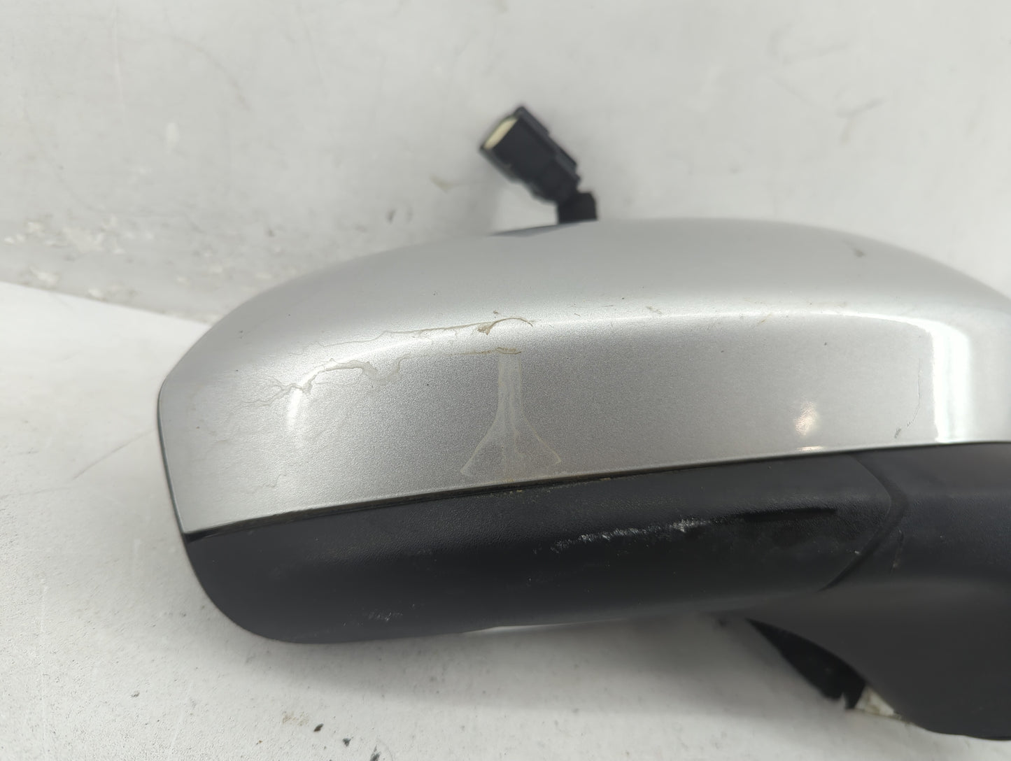 2019-2020 Ford Fusion Passenger Side View Mirror - Right Door Mirror OEM Used - Oemusedautoparts1.com