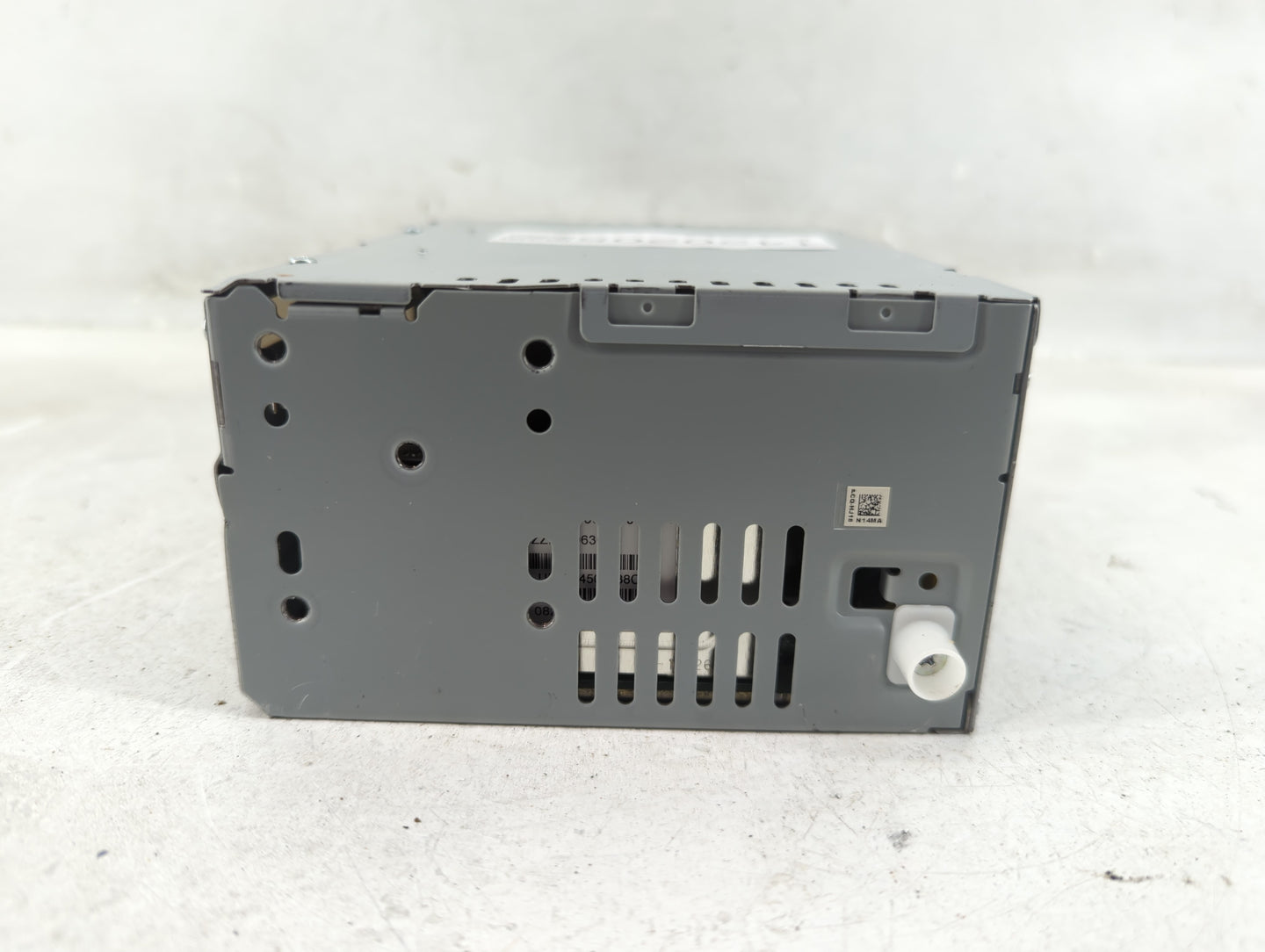 2019 Ford Fusion Radio AM FM Cd Player Receiver Replacement Fits OEM Used Auto Parts - Oemusedautoparts1.com