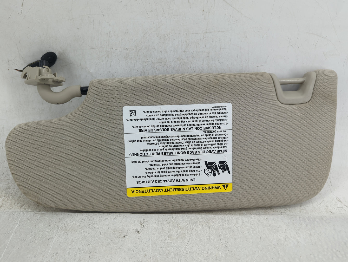 2017-2020 Ford Fusion Sun Visor Shade Replacement Passenger Right Mirror Fits Fits 2017 2018 2019 2020 OEM Used Auto Parts -