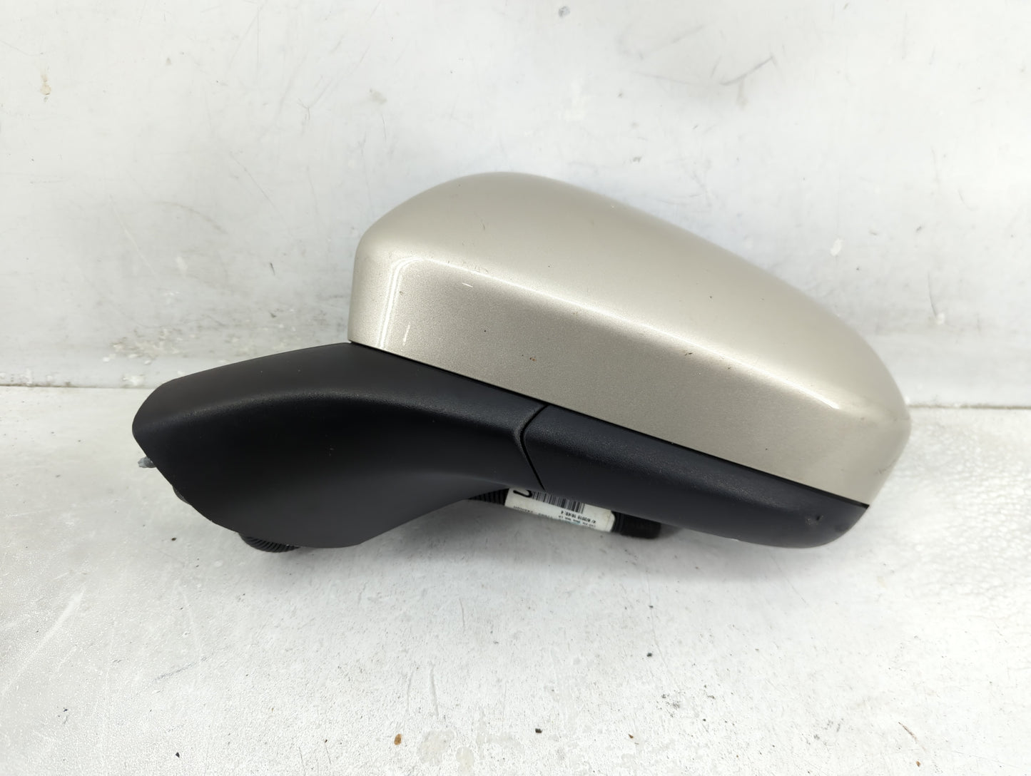 2019-2020 Ford Fusion Driver Side View Mirror - Left Door Mirror OEM Used - Oemusedautoparts1.com