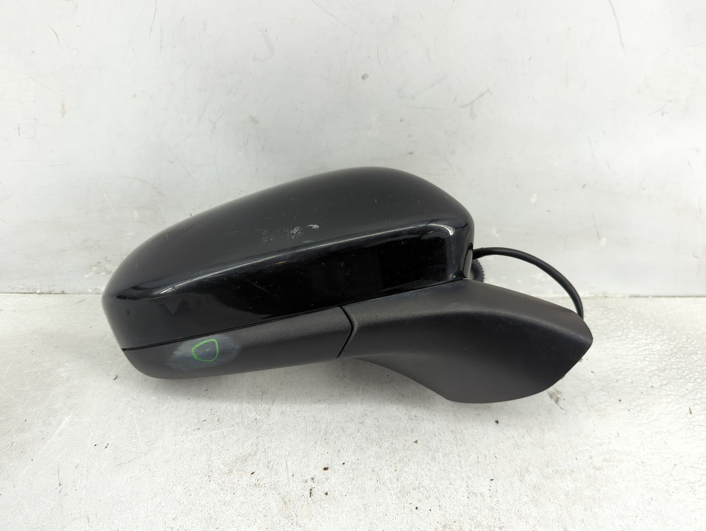 2019-2020 Ford Fusion Passenger Side View Mirror - Right Door Mirror OEM Used - Oemusedautoparts1.com