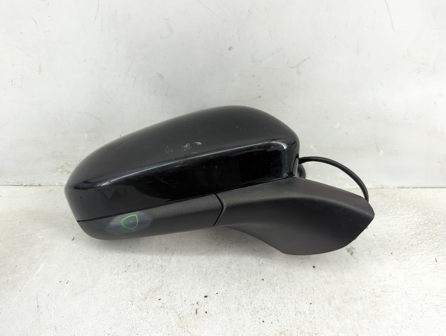 2019-2020 Ford Fusion Passenger Side View Mirror - Right Door Mirror OEM Used - Oemusedautoparts1.com