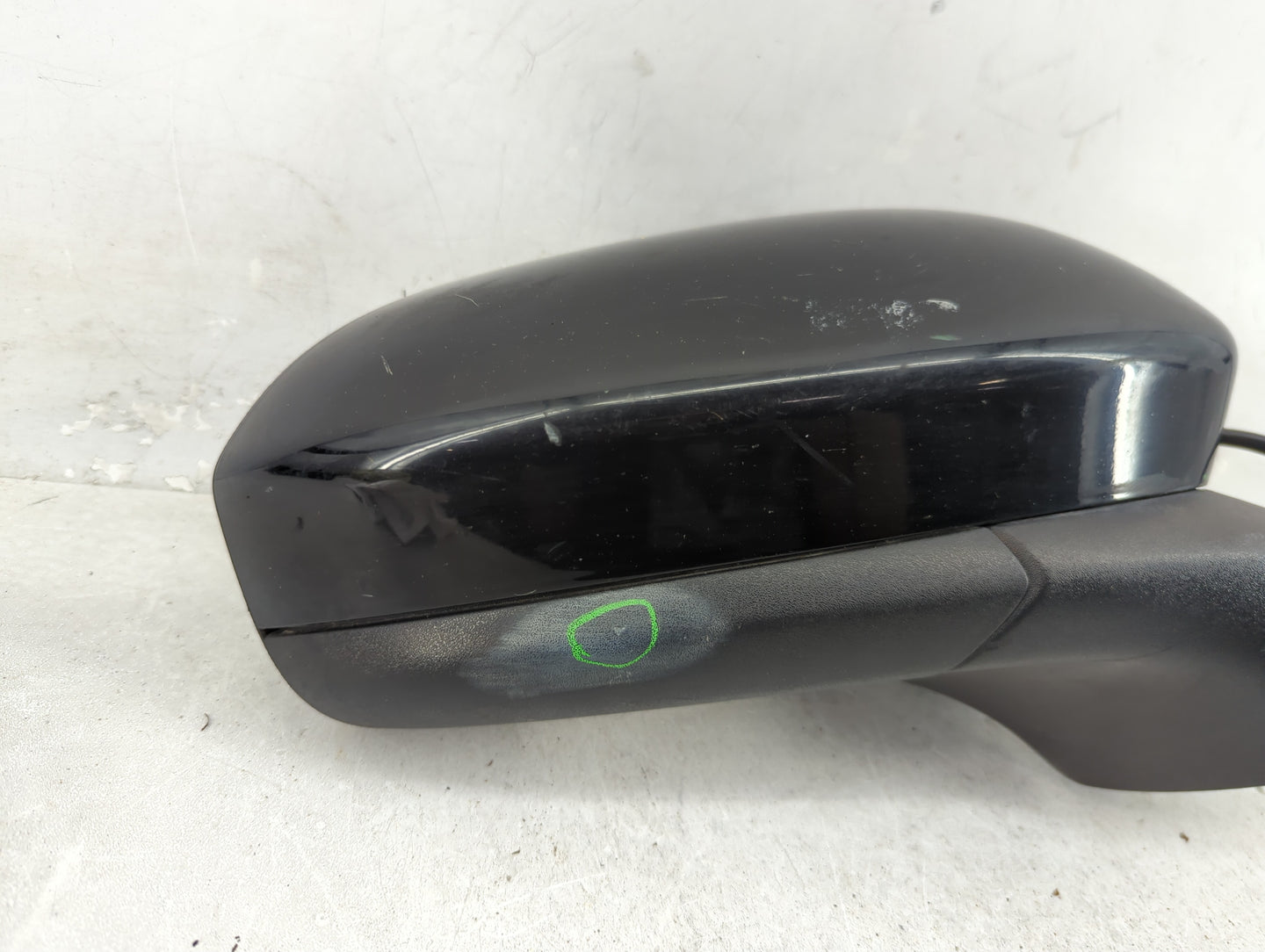 2019-2020 Ford Fusion Passenger Side View Mirror - Right Door Mirror OEM Used - Oemusedautoparts1.com
