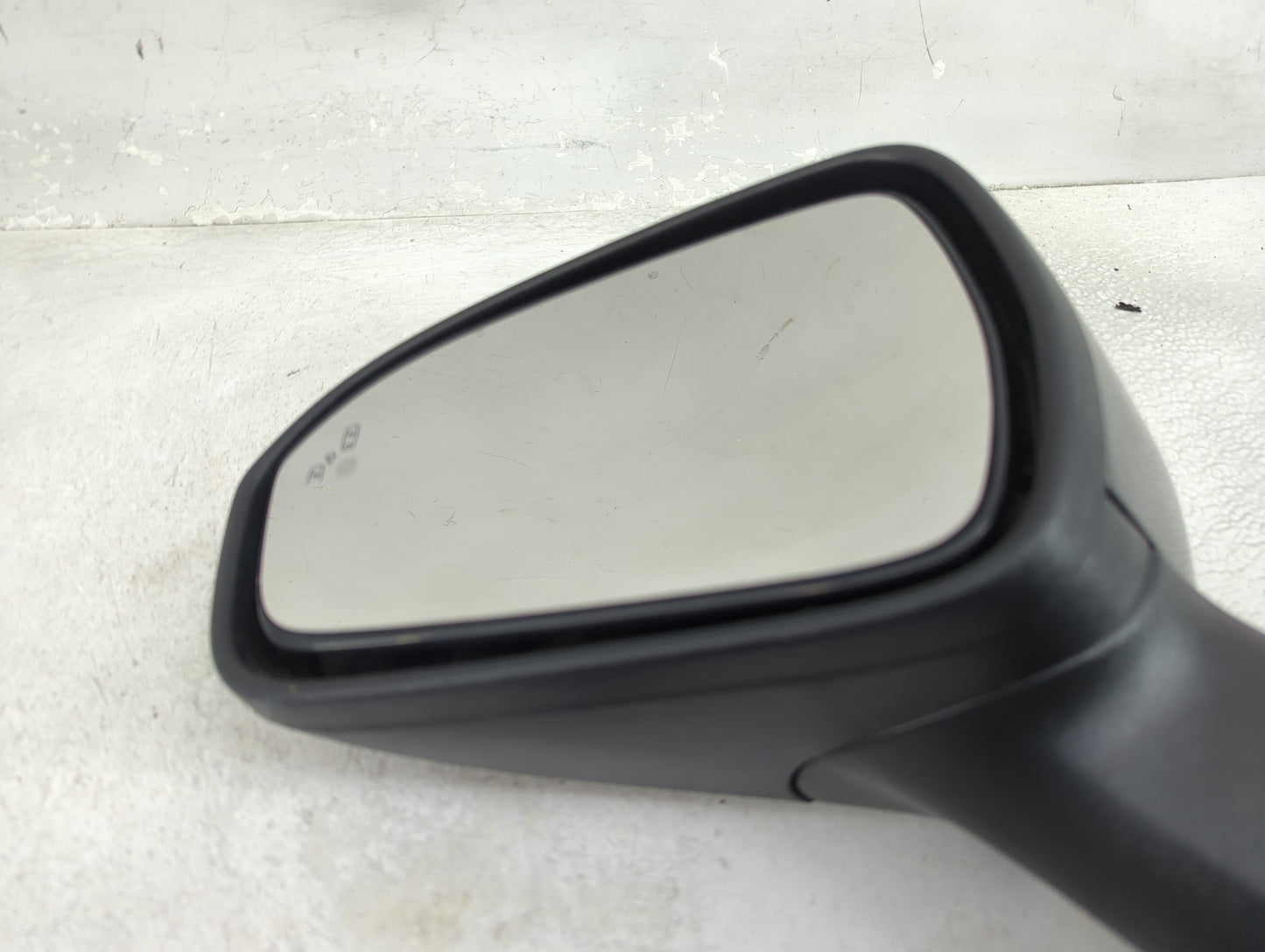 2019-2020 Ford Fusion Driver Side View Mirror - Left Door Mirror OEM Used - Oemusedautoparts1.com