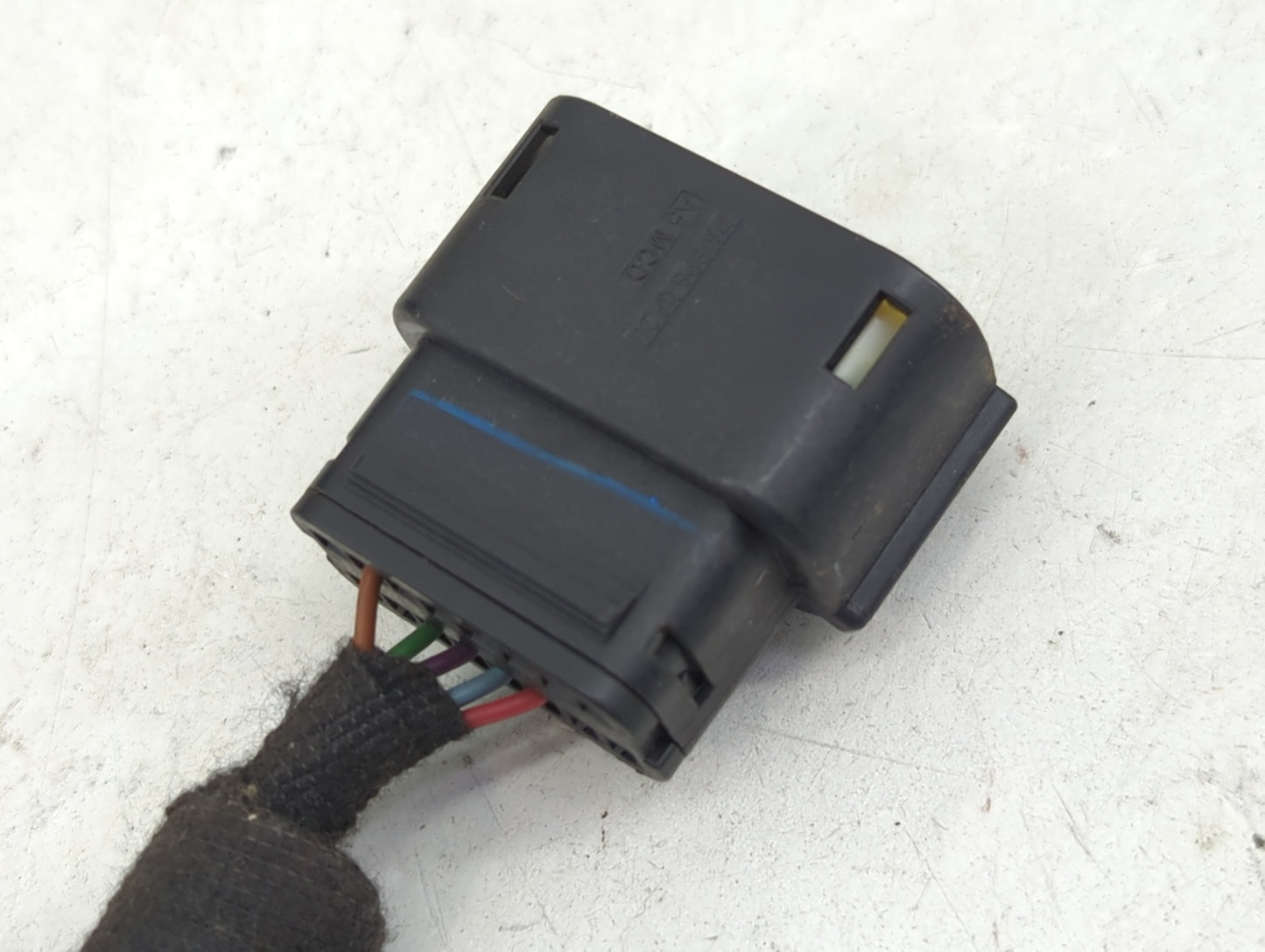 2019-2020 Ford Fusion Driver Left Side View Manual Door Mirror Black - Oemusedautoparts1.com