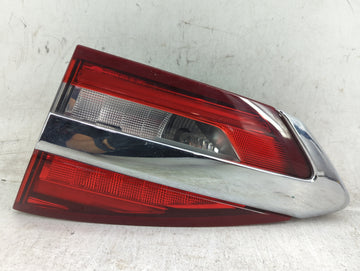 2019-2020 Ford Fusion Tail Light Assembly Passenger Right OEM P/N:KS73-13A602-BD Fits Fits 2019 2020 OEM Used Auto Parts - O