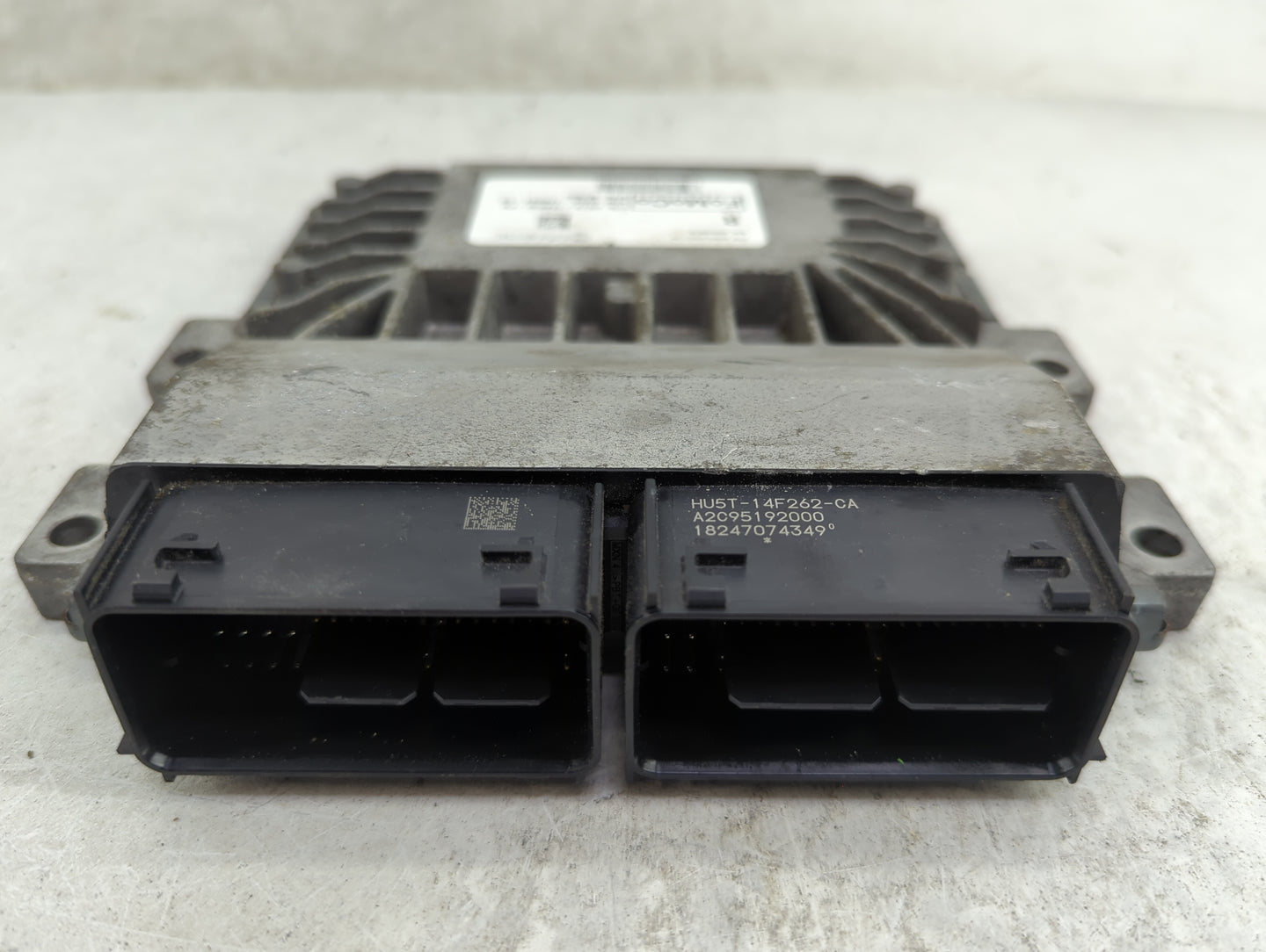 2017-2020 Ford Fusion PCM Engine Control Computer ECU ECM PCU OEM P/N:HU5T-14F262-CA A2C95192000 Fits OEM Used Auto Parts - 