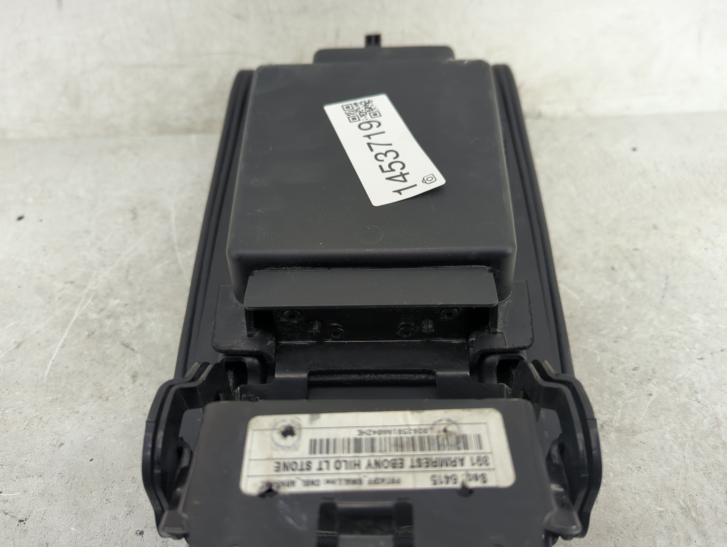 2019 Ford Fusion Center Console Armrest Cover Lid Fits OEM Used Auto Parts - Oemusedautoparts1.com
