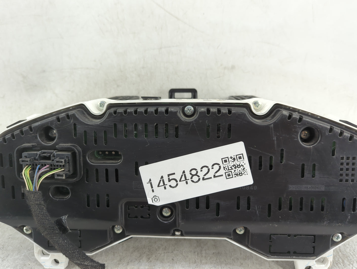 2019 Ford Fusion Instrument Cluster Speedometer Gauges P/N:KS7T-10849-JD DS7T-10890-CA, MX257550-0244 Miles: Fits OEM Used A