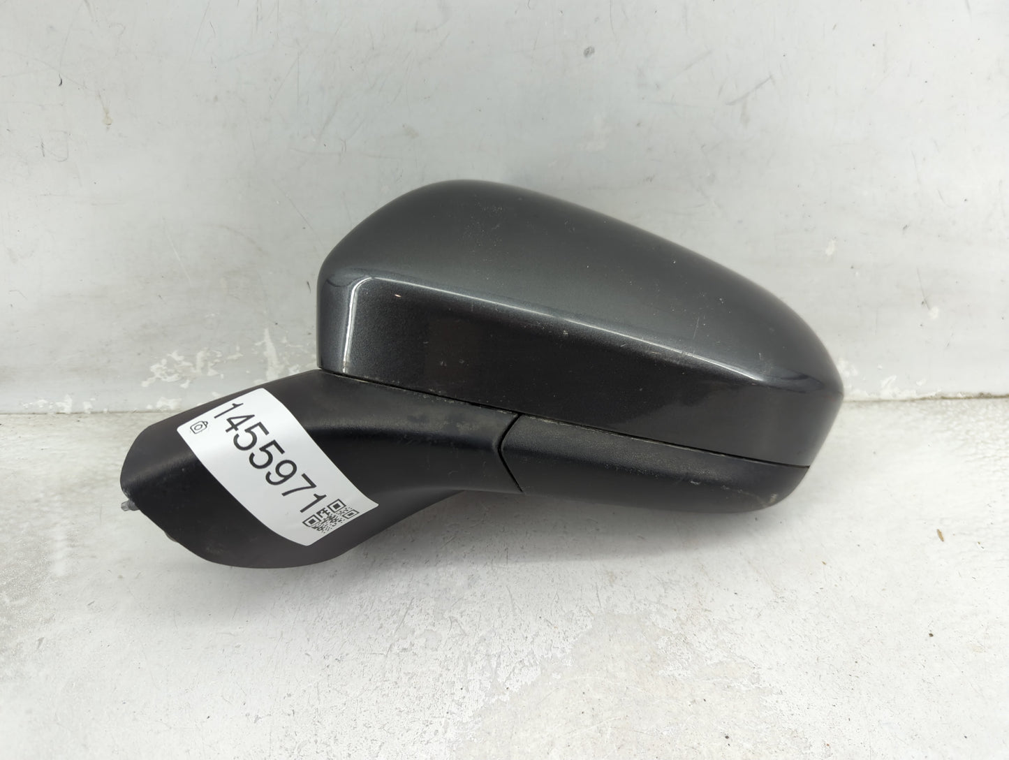 2019-2020 Ford Fusion Driver Side View Mirror - Left Door Mirror OEM Used - Oemusedautoparts1.com