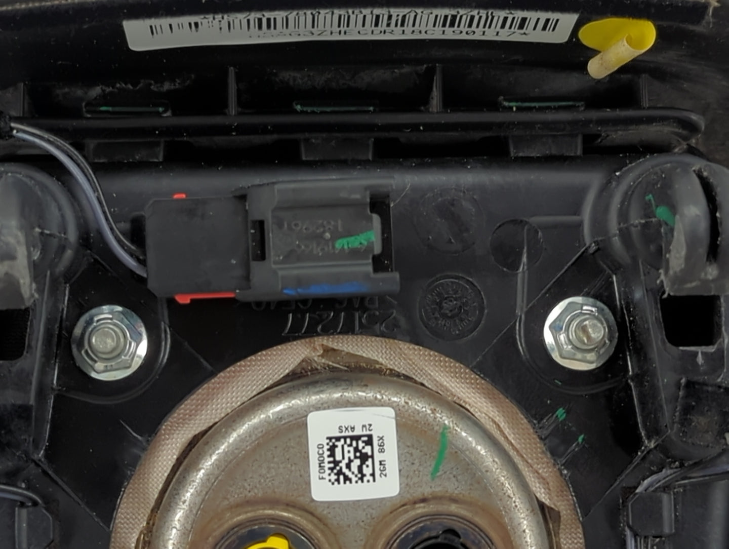 2019 Ford Fusion Air Bag Driver Left Steering Wheel Mounted Black - Oemusedautoparts1.com
