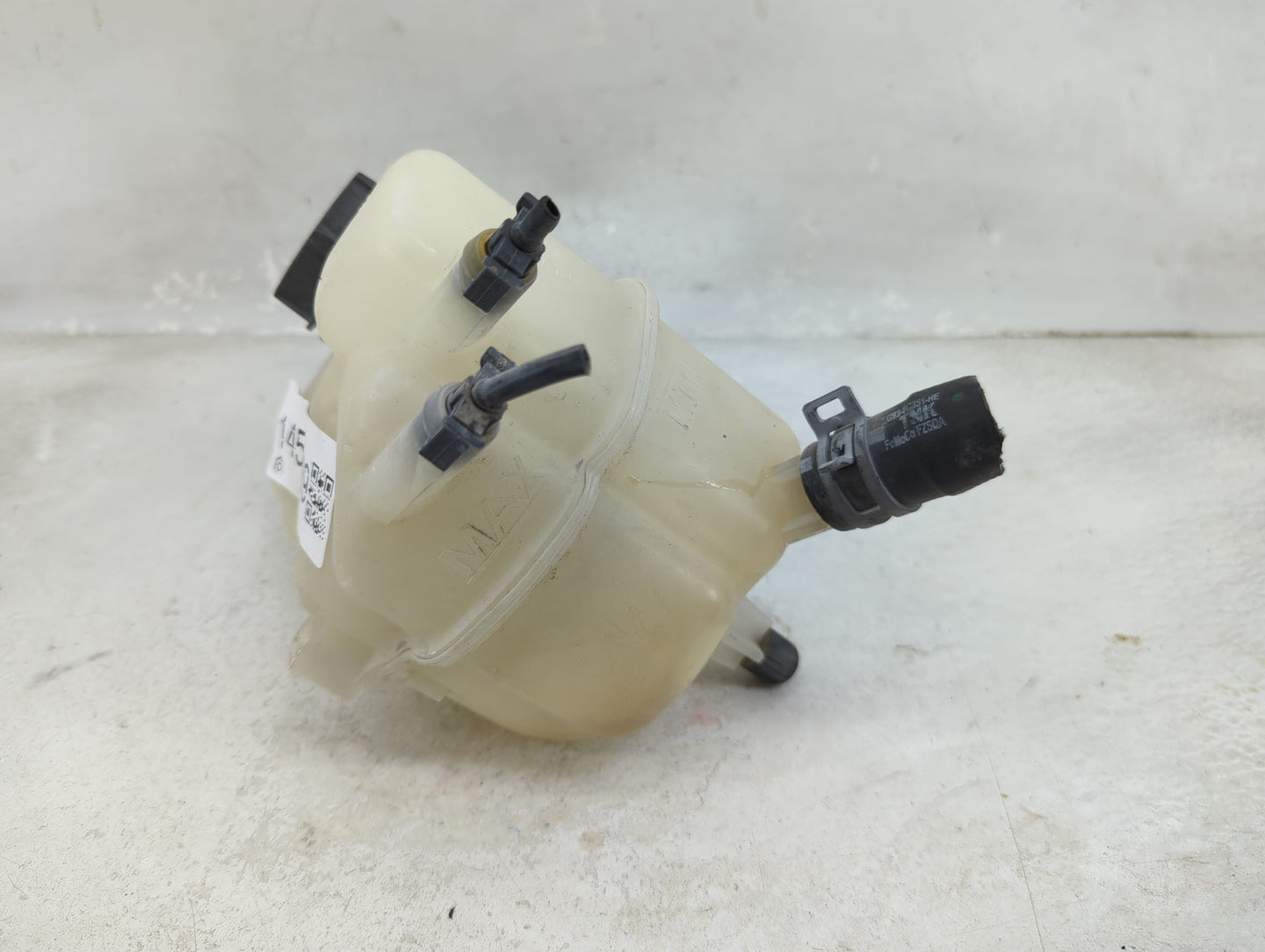 2017-2020 Ford Fusion Radiator Coolant Overflow Expansion Tank Bottle 1459609 - Oemusedautoparts1.com
