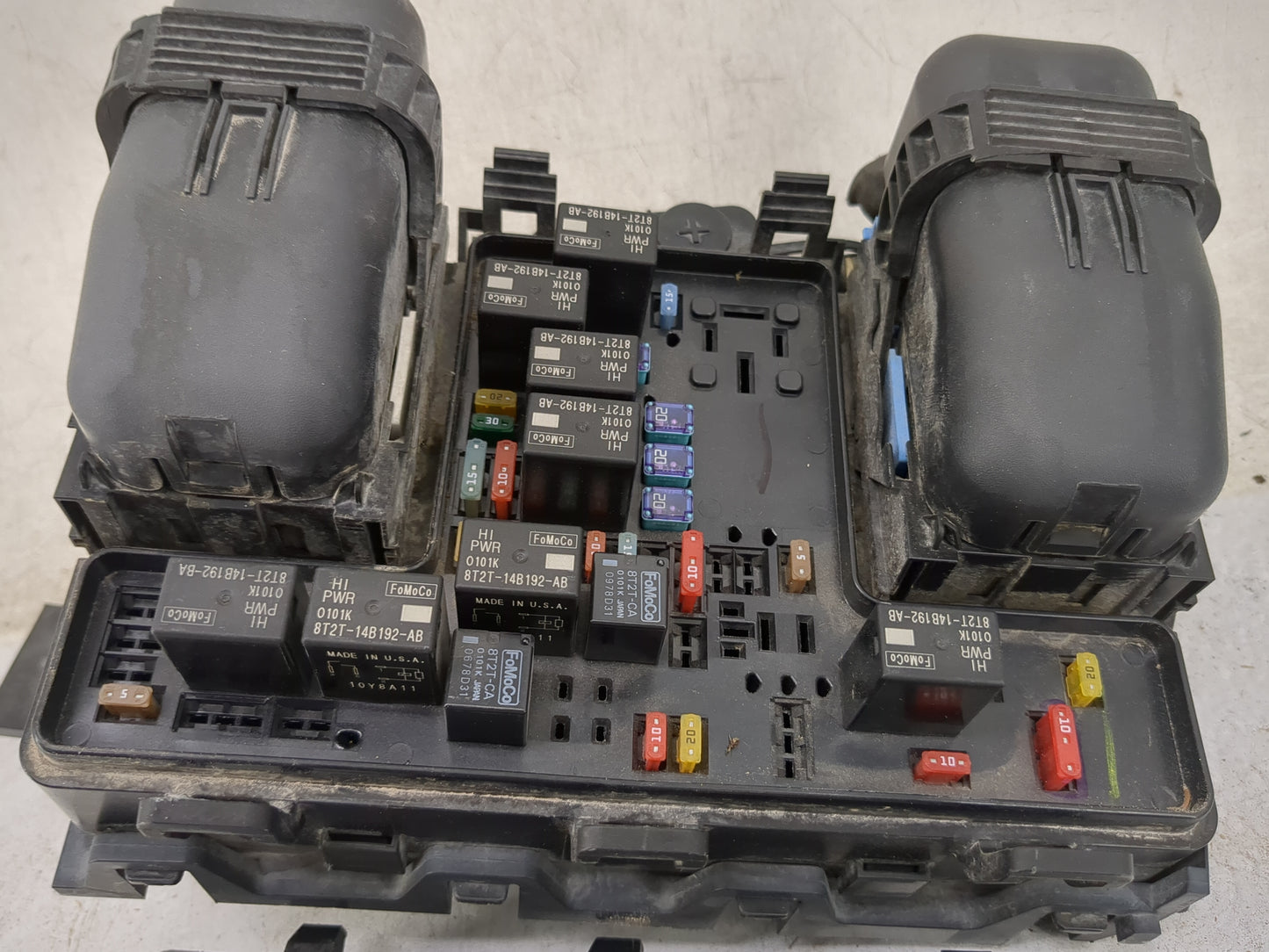 2017-2020 Ford Fusion Fusebox Fuse Box Panel Relay Module P/N:G2GT14A075AA 8T2T-14B192-AB Fits Fits 2017 2018 2019 2020 OEM 