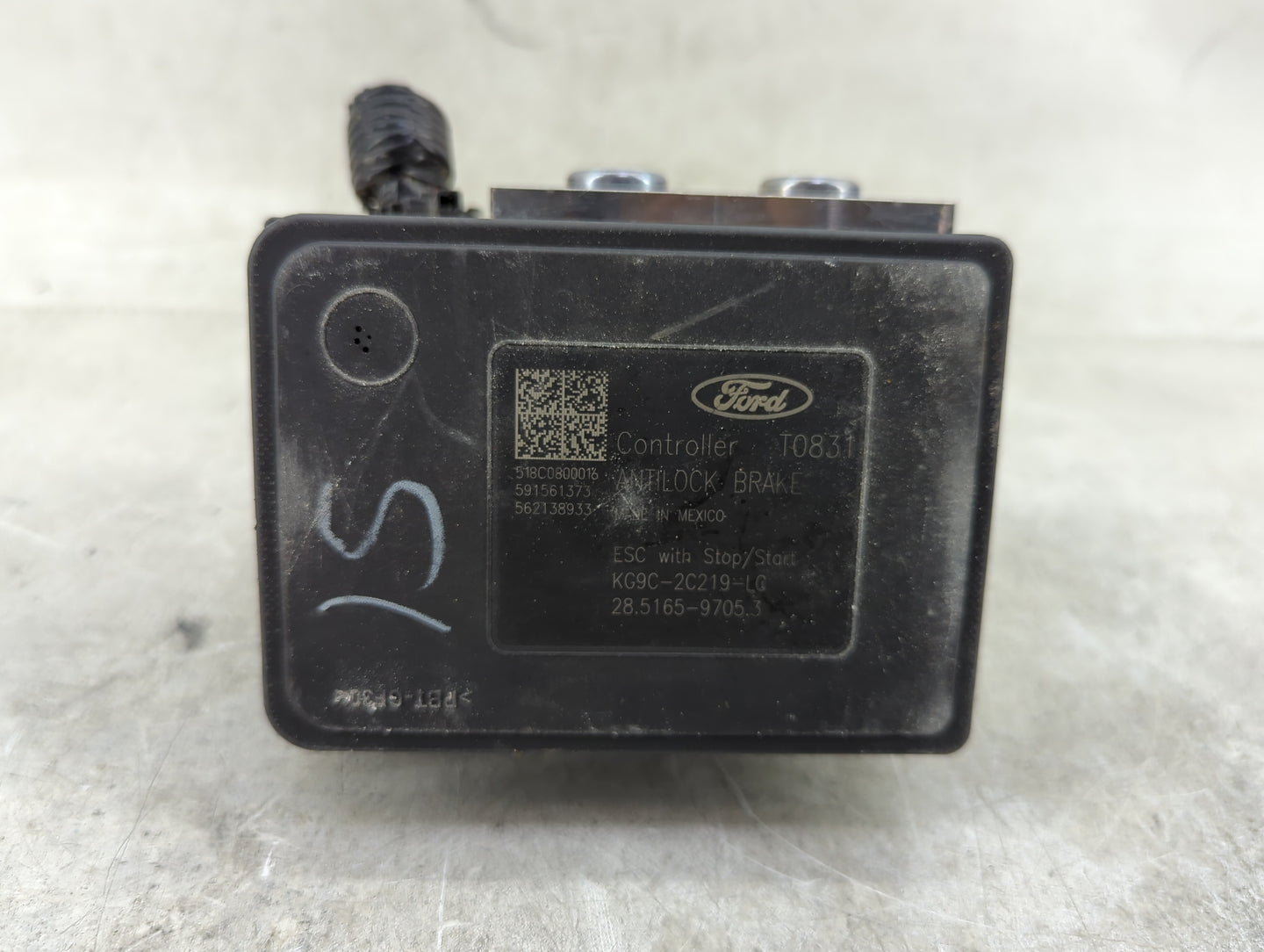 2019-2020 Ford Fusion ABS Pump Control Module Replacement P/N:KG9C-2C219-LC Fits Fits 2019 2020 OEM Used Auto Parts - Oemuse