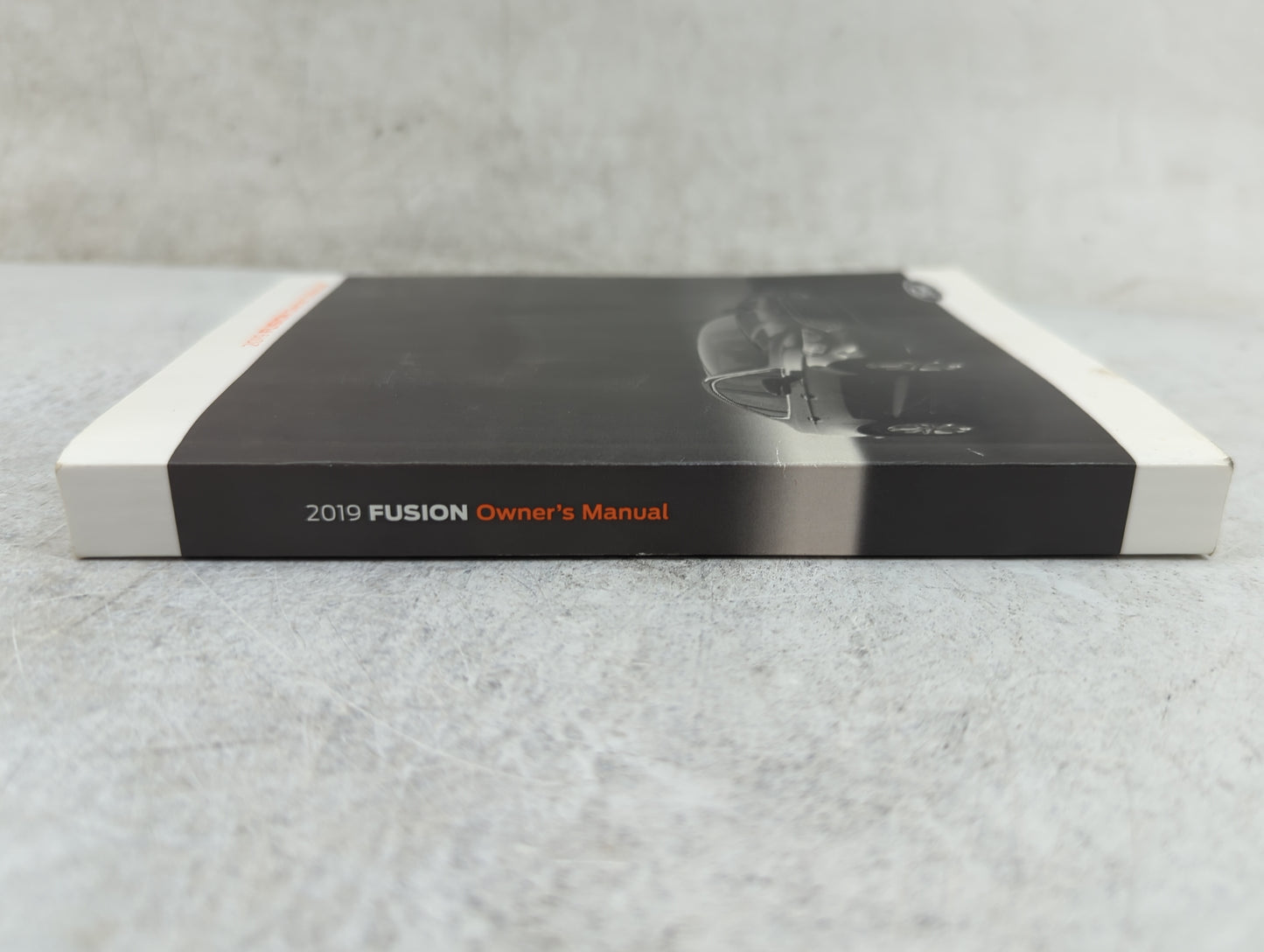 2019 Ford Fusion Owners Manual Book Guide P/N:KE5J19A321AA OEM Used Auto Parts - Oemusedautoparts1.com