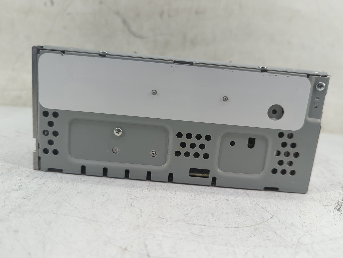 2019-2020 Ford Fusion Radio AM FM Cd Player Receiver Replacement P/N:KS7T-18D818-YB Fits Fits 2019 2020 OEM Used Auto Parts 