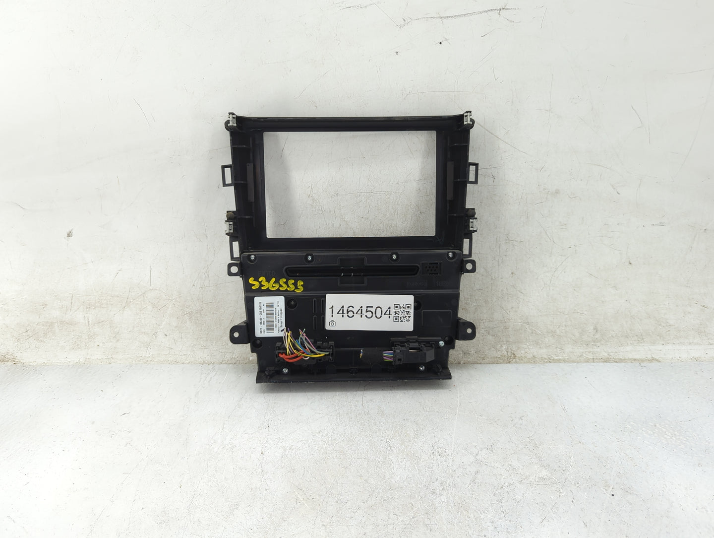 2019-2020 Ford Fusion Radio AM FM Cd Player Receiver Replacement P/N:KS7T-18E245-CGE Fits Fits 2019 2020 OEM Used Auto Parts