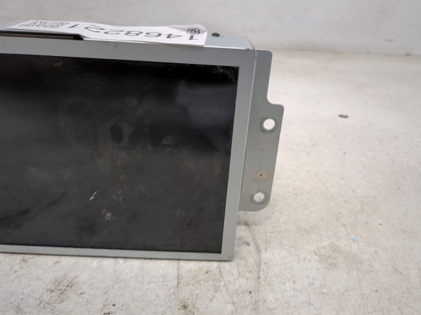 2017-2020 Ford Fusion Information Display Screen 1468221 - Oemusedautoparts1.com