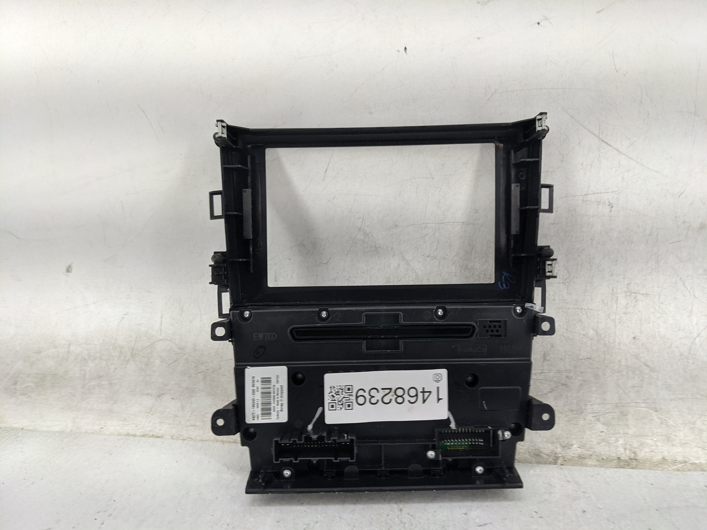 2019-2020 Ford Fusion Radio Control Panel 1468239 - Oemusedautoparts1.com