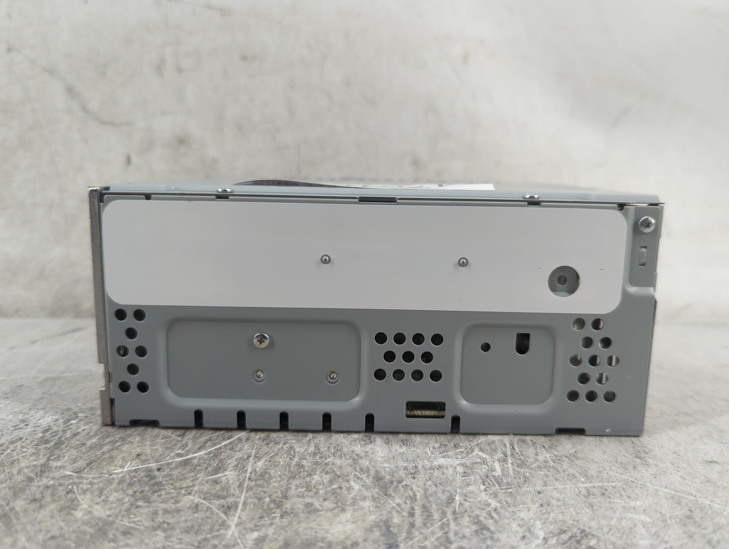 2019-2020 Ford Fusion Radio AM FM Cd Player Receiver Replacement P/N:KS7T-18D818-YB CQ-HJ1N14MA Fits Fits 2019 2020 OEM Used