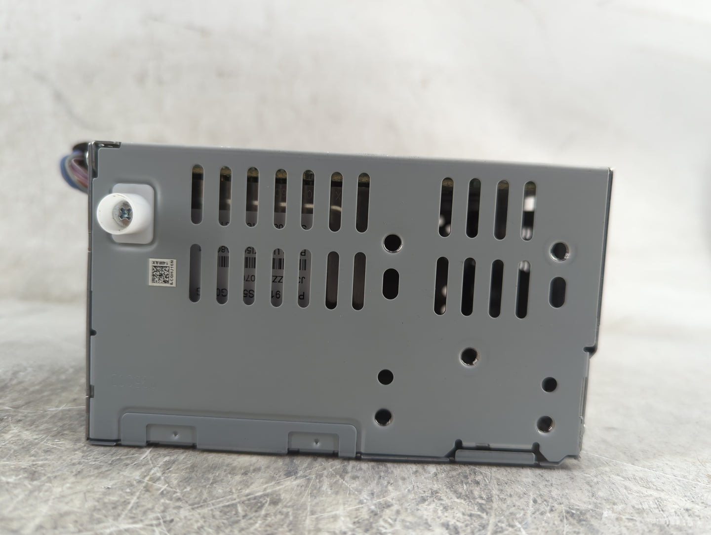 2019-2020 Ford Fusion Radio AM FM Cd Player Receiver Replacement P/N:KS7T-18D818-YB CQ-HJ1N14MA Fits Fits 2019 2020 OEM Used